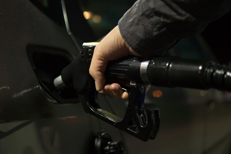 Fuelling car