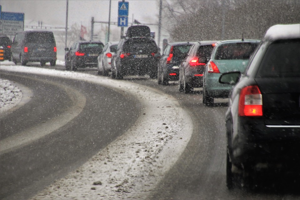 winter road